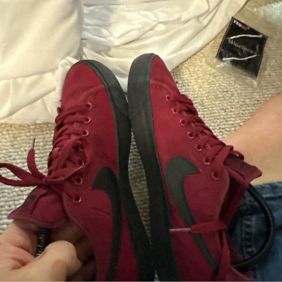 Nike SB men’s blazer court GT Men's skate Sneakers, Size 9 - Picture 6 of 8